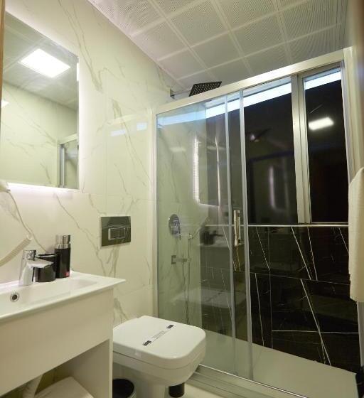 ホテル Kartal Palace Taksim Square Fami̇ly