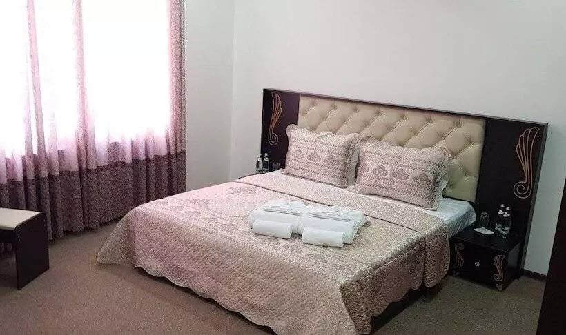 هتل Khujand Star