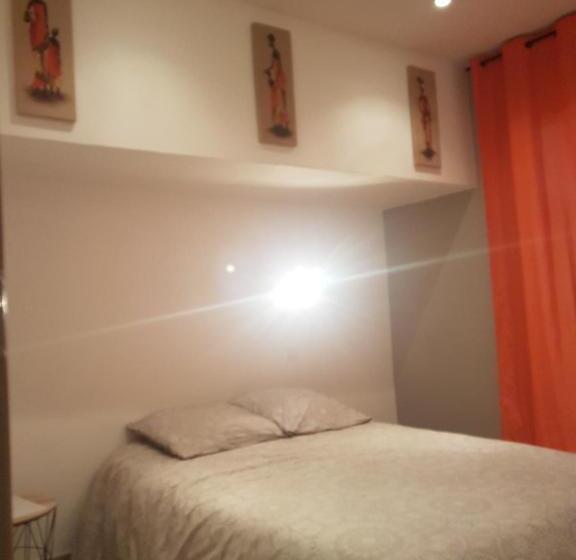 Отель Le Saint Jean