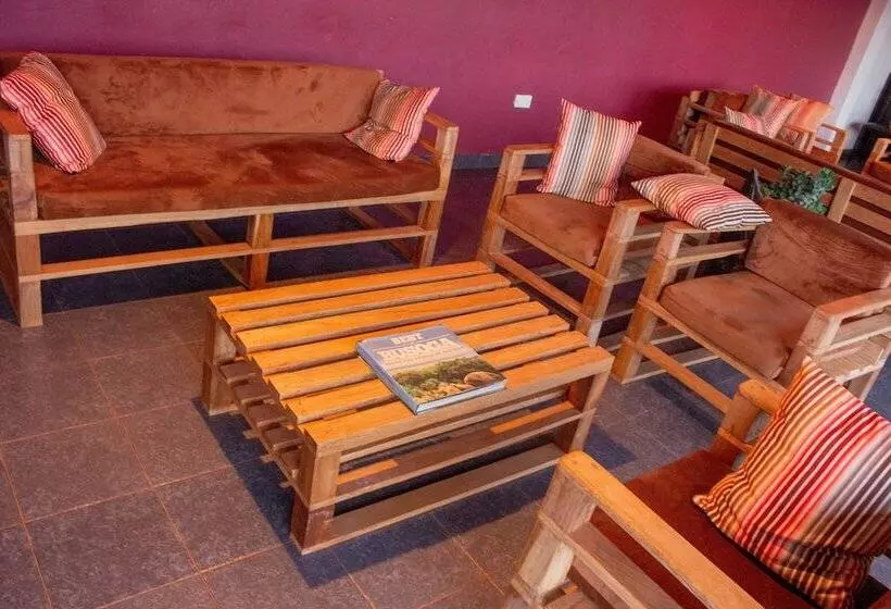هتل Source Of The Nile Suites