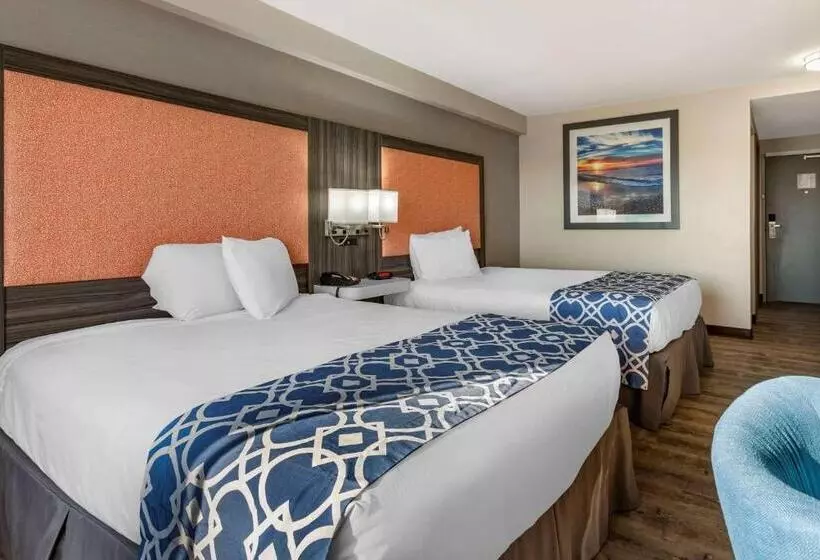 The Waves Hotel, Ascend Hotel Collection