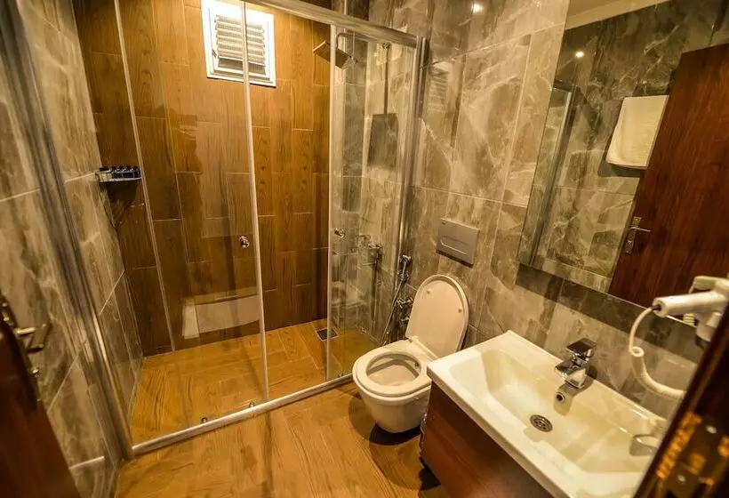 Kibar Suite