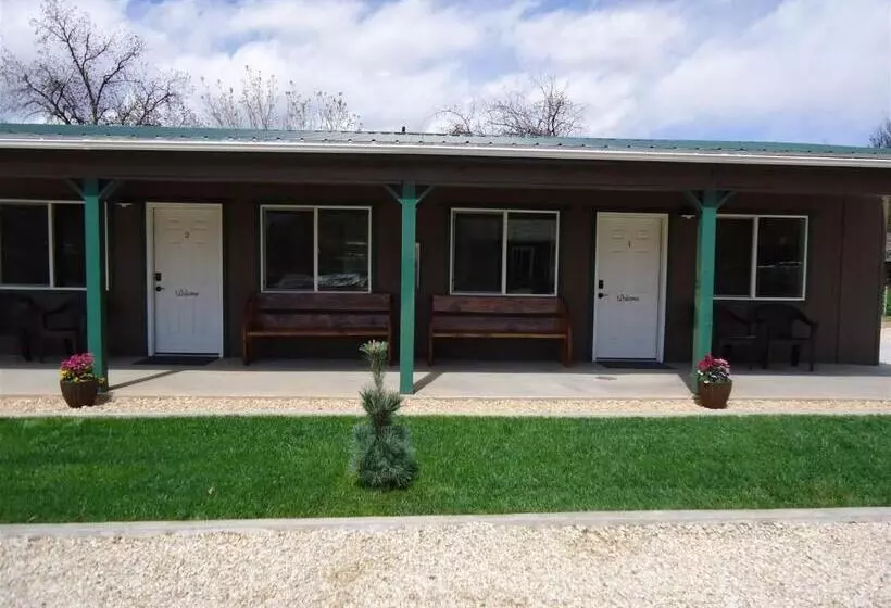 Motelli Hurricane Hideaway Lodging