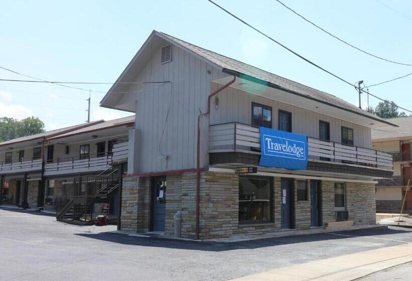 汽车旅馆  Bishop Inn Downtown Gatlinburg