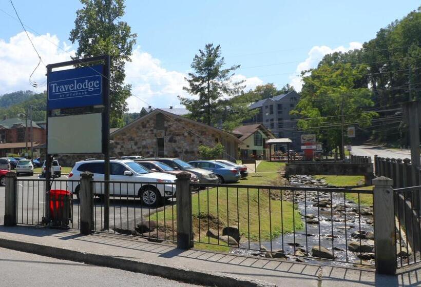 汽车旅馆  Bishop Inn Downtown Gatlinburg