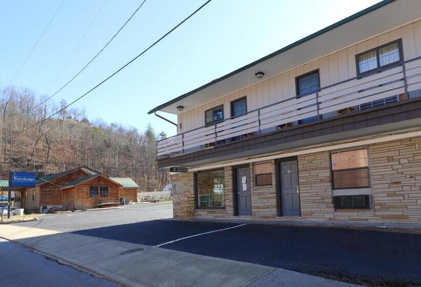 汽车旅馆  Bishop Inn Downtown Gatlinburg