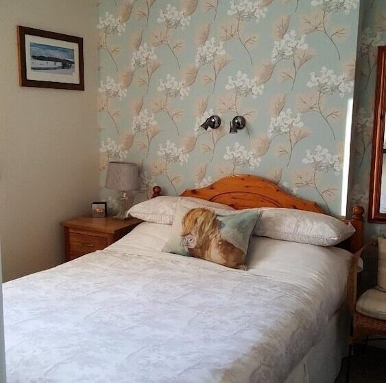 Whitecroft Bed And Breakfast