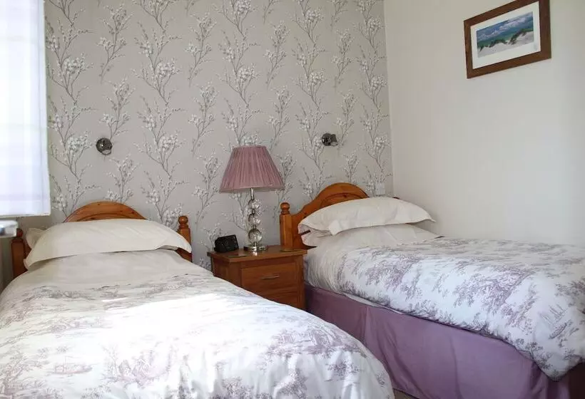 Whitecroft Bed And Breakfast