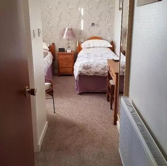 Whitecroft Bed And Breakfast