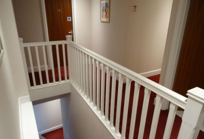 Bed and Breakfast Aj Lodge