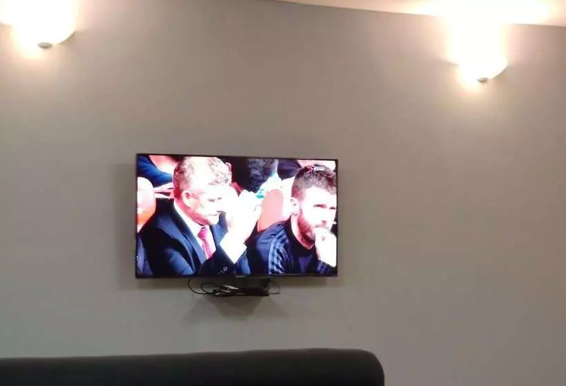 تختخواب و صبحانه Ambiere House