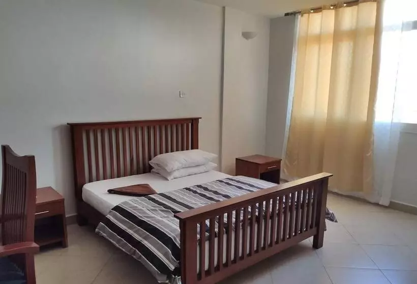 تختخواب و صبحانه Ambiere House