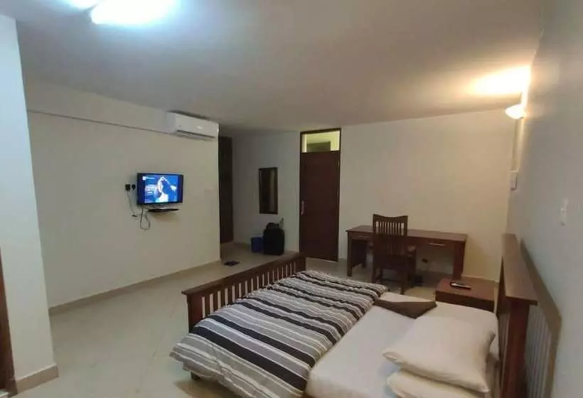 تختخواب و صبحانه Ambiere House