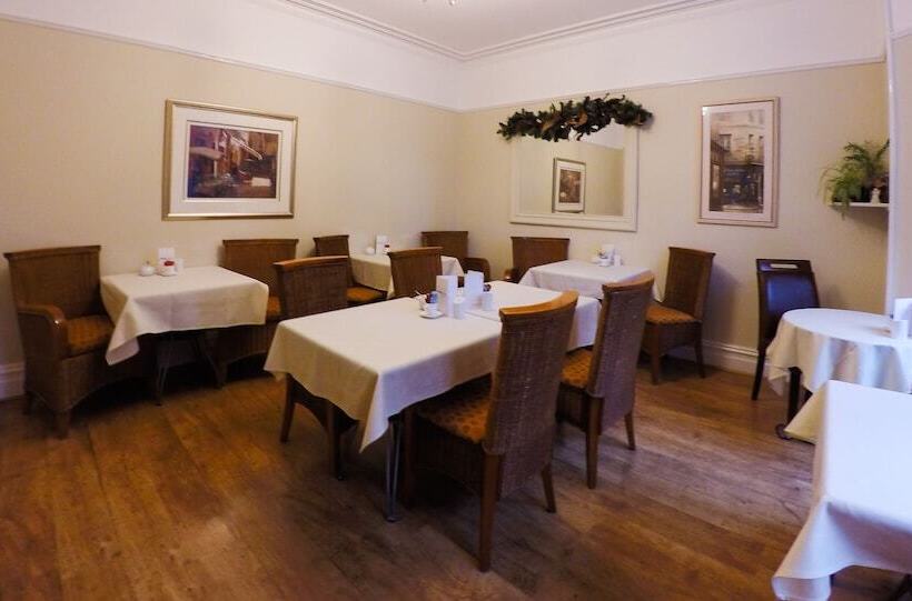 Bed and Breakfast Dene House Guest House