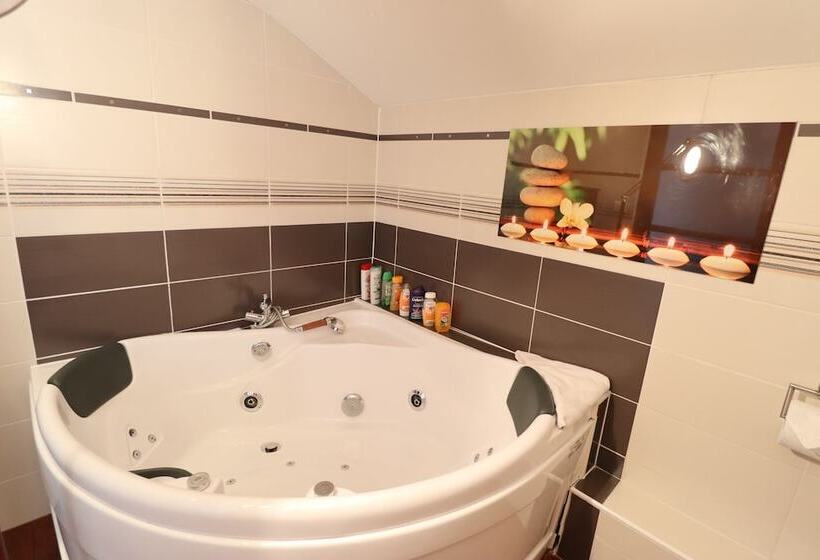 ベッドアンドブレックファースト Le Lotus Blanc