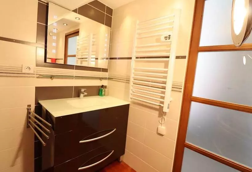 ベッドアンドブレックファースト Le Lotus Blanc