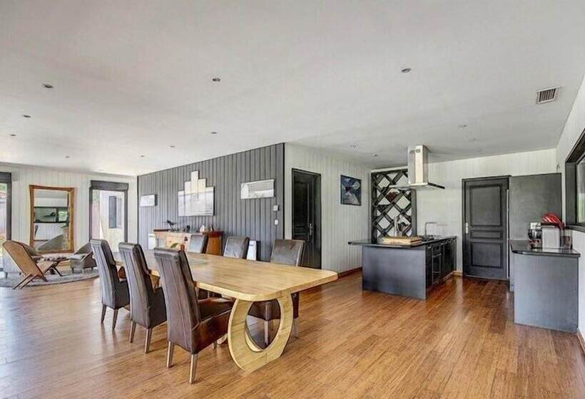 住宿加早餐  Villa Maya Uma