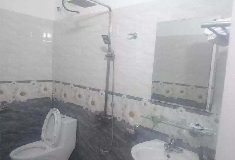 هتل Chau A