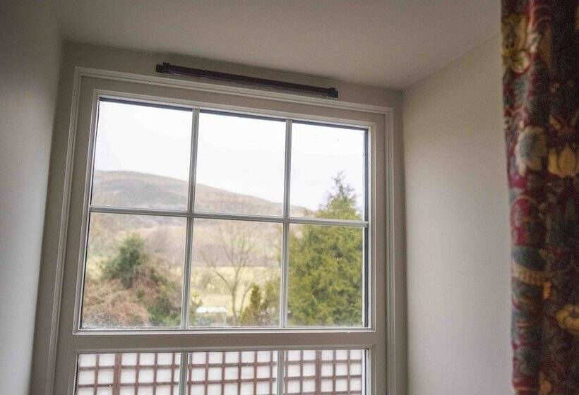 Hotelli Cross Keys Inn Ettrickbridge