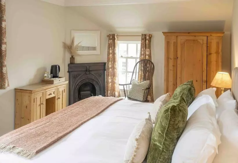 ホテル Cross Keys Inn Ettrickbridge