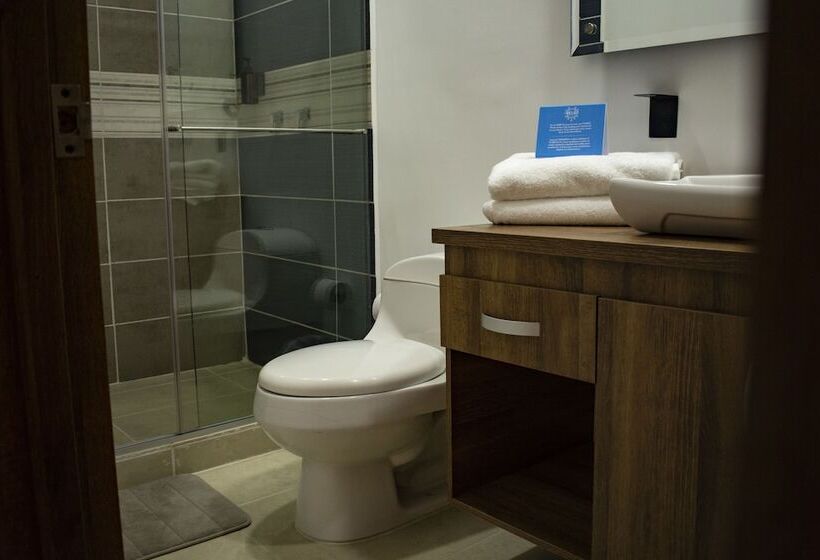 Hotel Inversiones El Reloj Sas