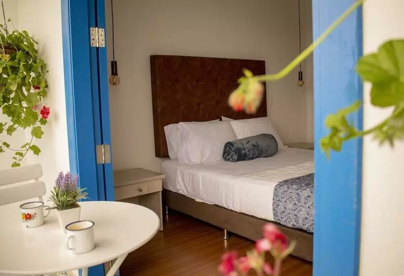 ホテル Inversiones El Reloj Sas