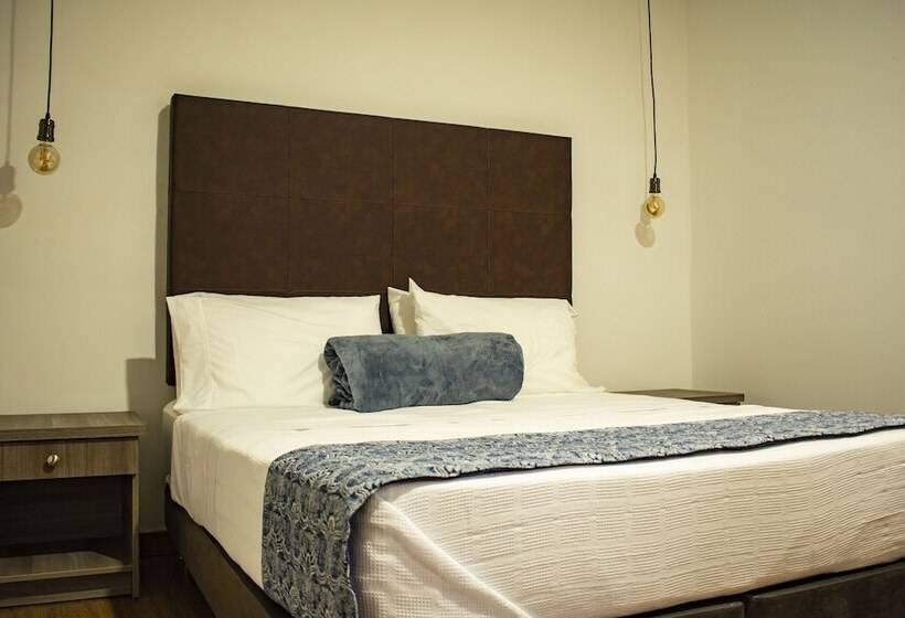 Hotel Inversiones El Reloj Sas