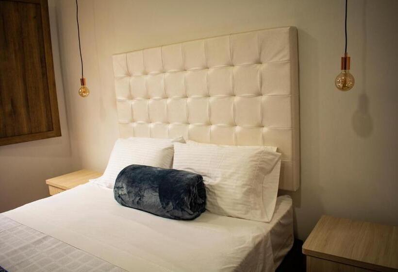 Hotel Inversiones El Reloj Sas