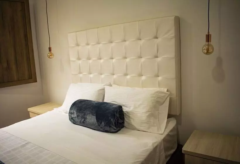 ホテル Inversiones El Reloj Sas