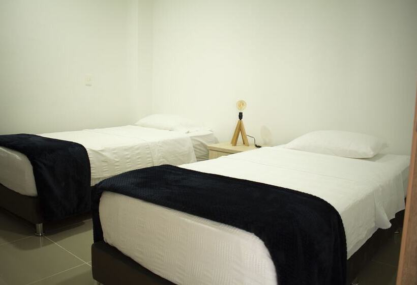 Hotel Inversiones El Reloj Sas