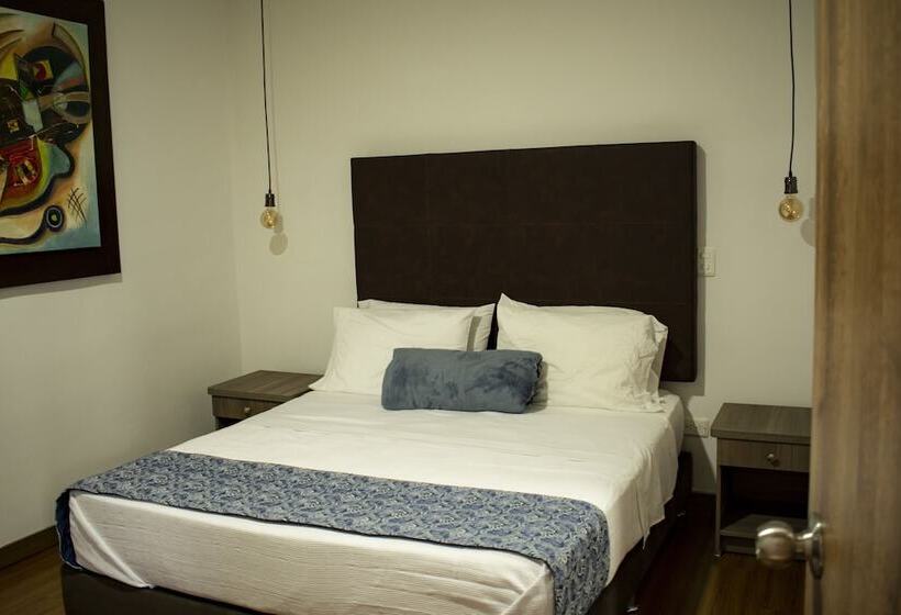 Hotel Inversiones El Reloj Sas