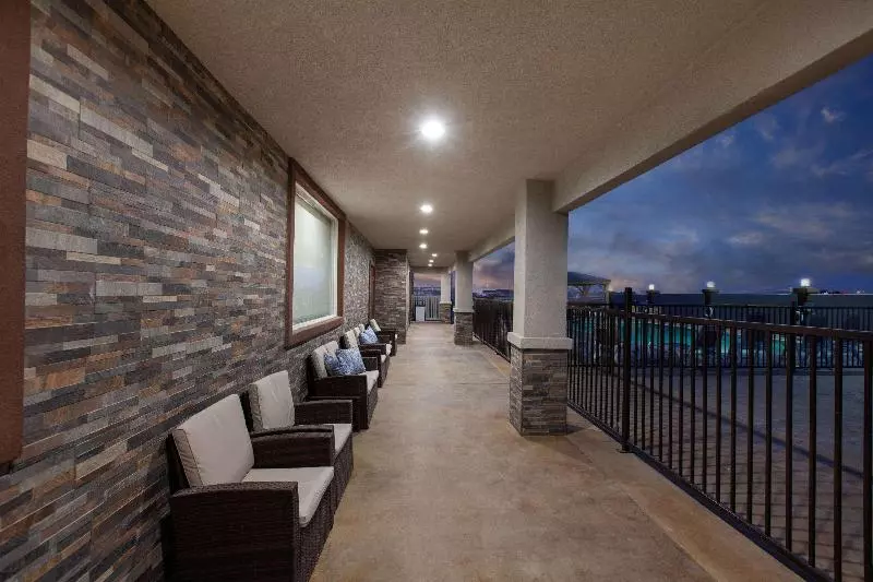 ホテル Hawthorn Extended Stay By Wyndham Odessa