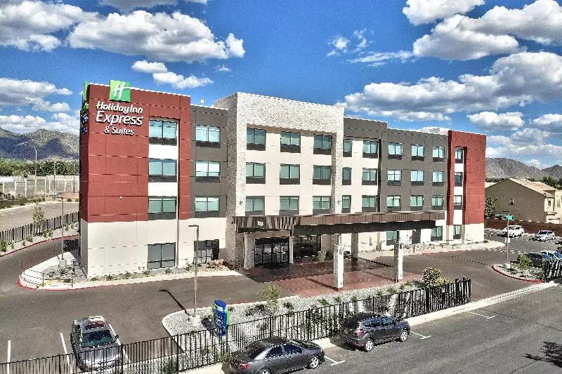 Hotelli Holiday Inn Express & Suites - Albuquerque East, An Ihg