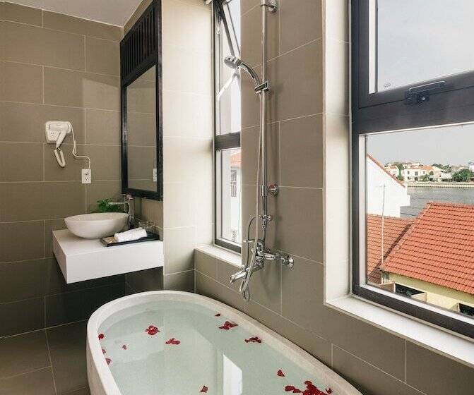 هتل La An Central Boutique Villa