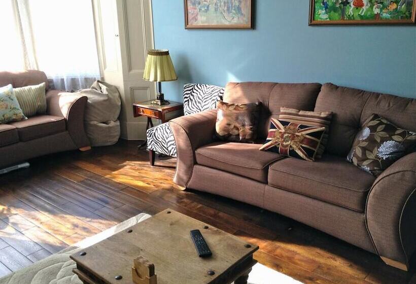 بنسيون Melrose Guest House