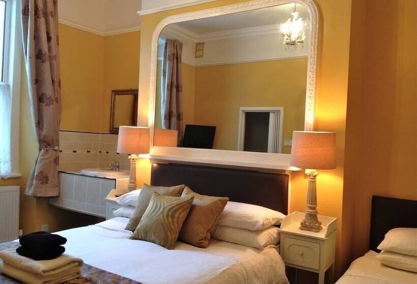 بنسيون Melrose Guest House