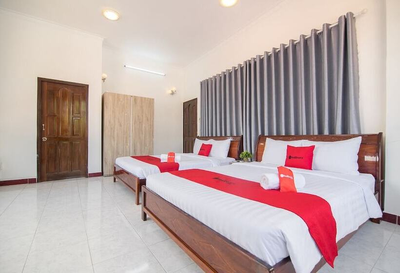 پانسیون Reddoorz Plus Near Bai Truoc