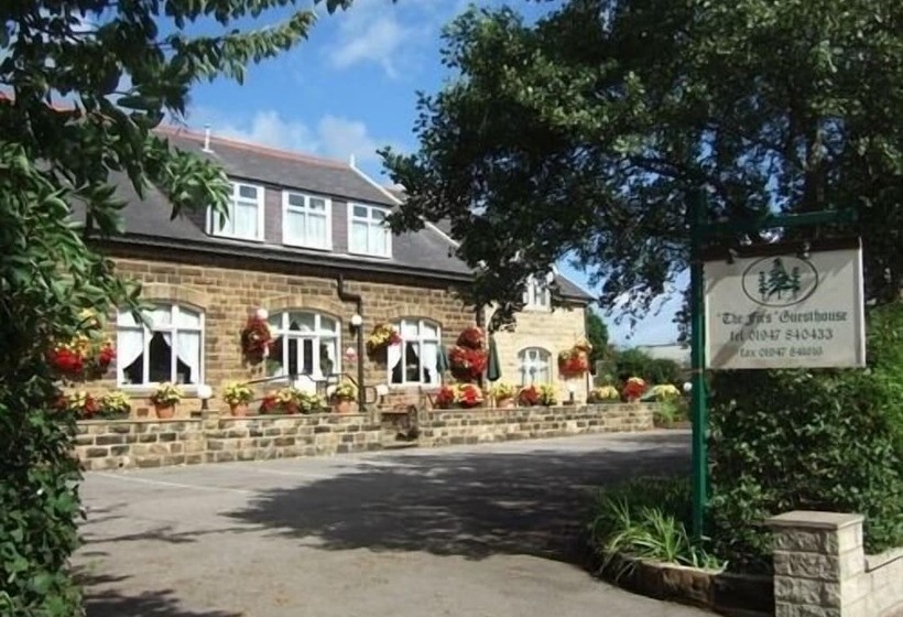 פנסיון The Firs Guesthouse