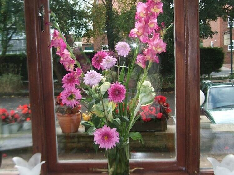 פנסיון The Firs Guesthouse