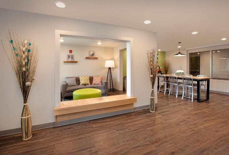 Woodspring Suites Quantico