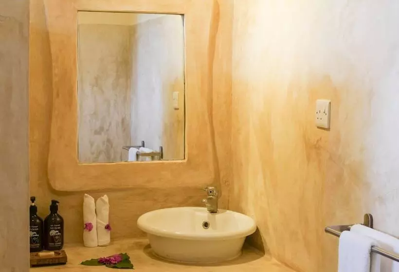 Zanzibar Pearl   Boutique Hotel & Villas