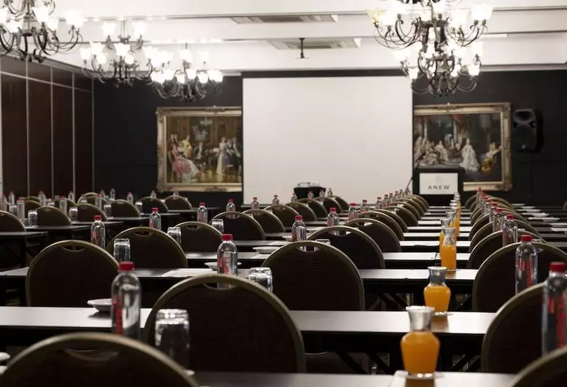 호텔 Hilton Homestead By Anew