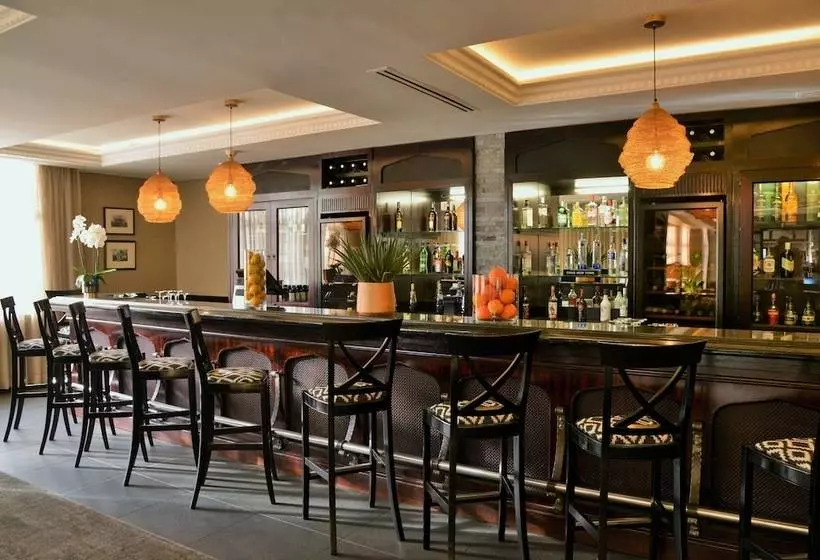 호텔 Hilton Homestead By Anew