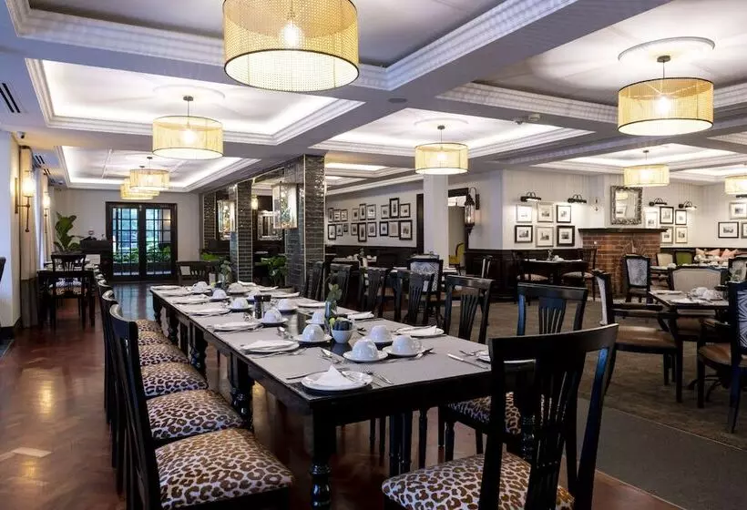 호텔 Hilton Homestead By Anew