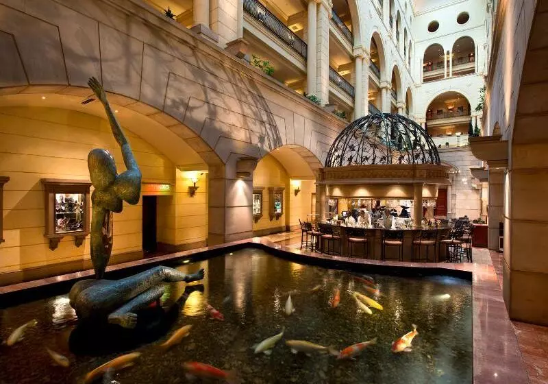 호텔 The Michelangelo