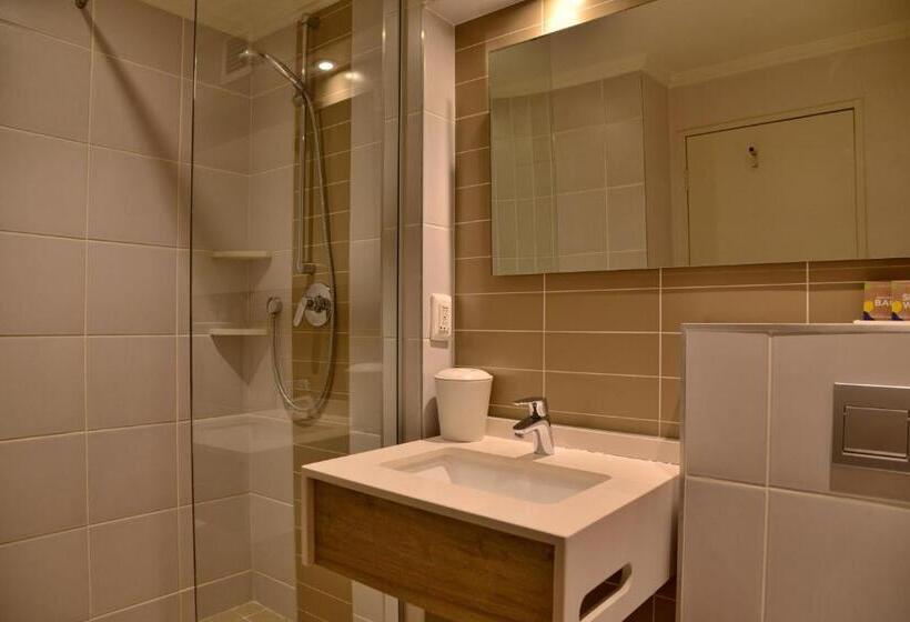 בית מלון כפרי Town Lodge Mbombela