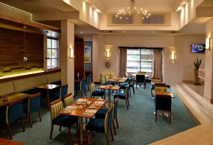 호텔 Town Lodge Mbombela