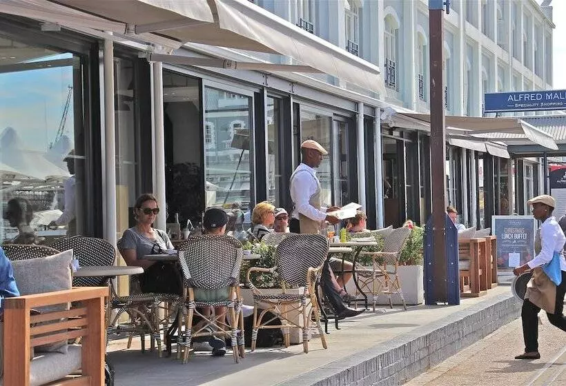 Victoria & Alfred Hotel By Newmark