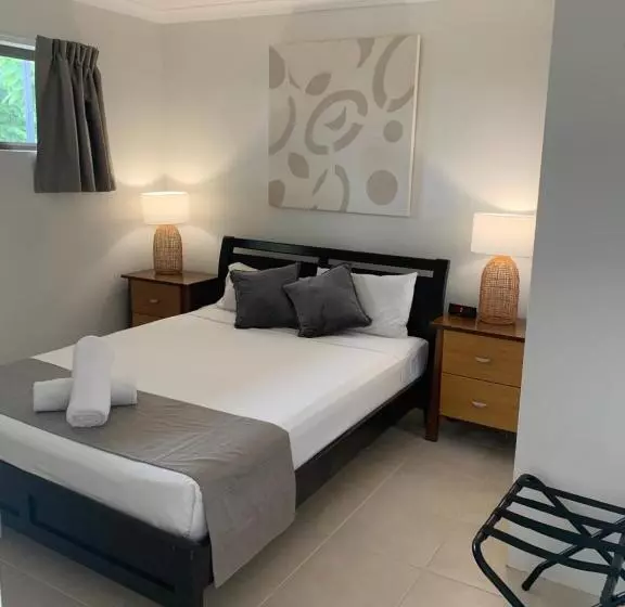 Airlie Beach Apartments