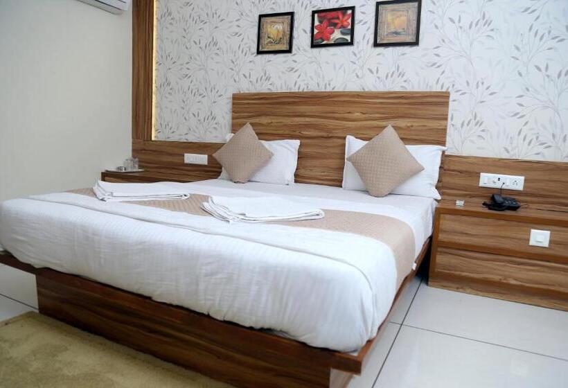 호텔 Shobhna Palace